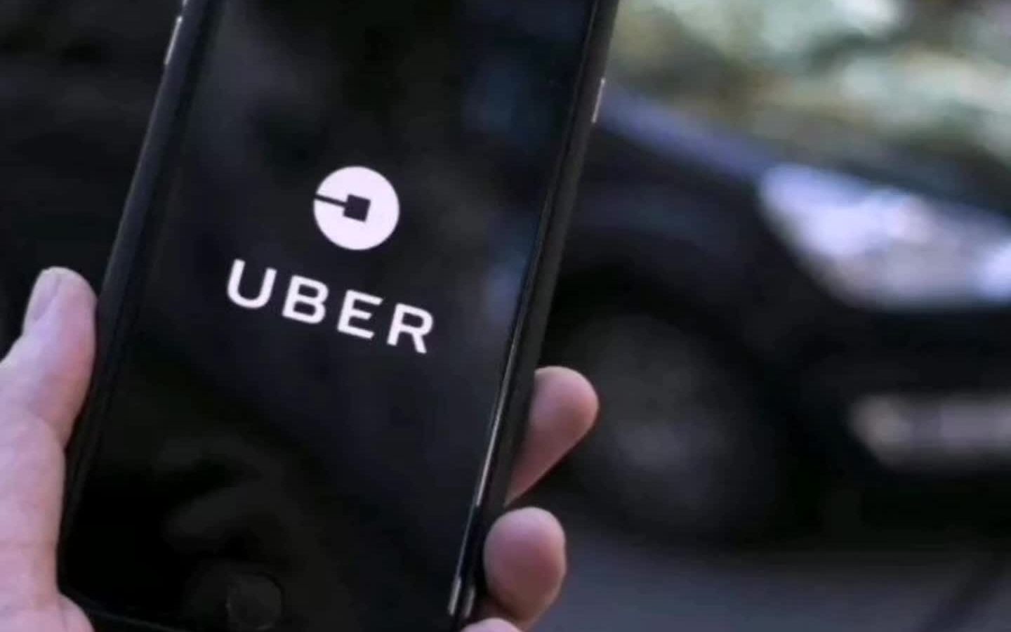 Uber公司宣布,英国网约车司机转为正式员工.哔哩哔哩bilibili