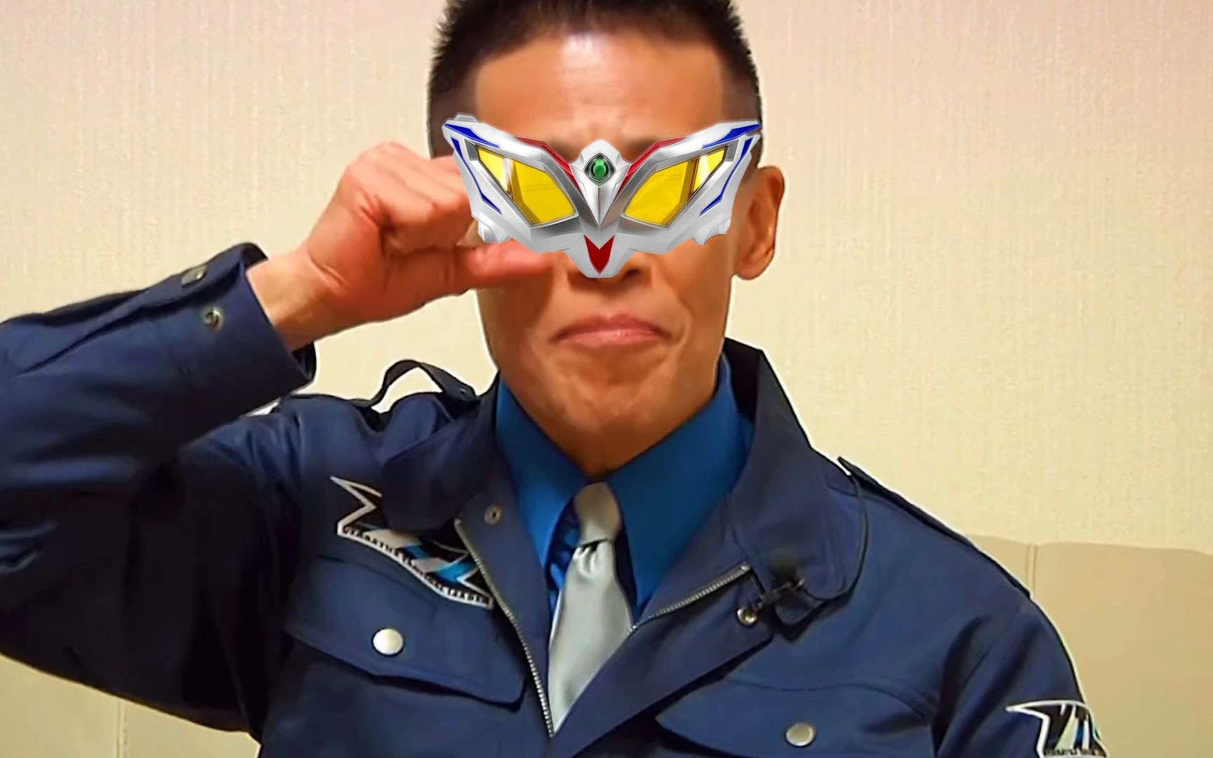 奥特之舅;抱歉,我才是赛罗!