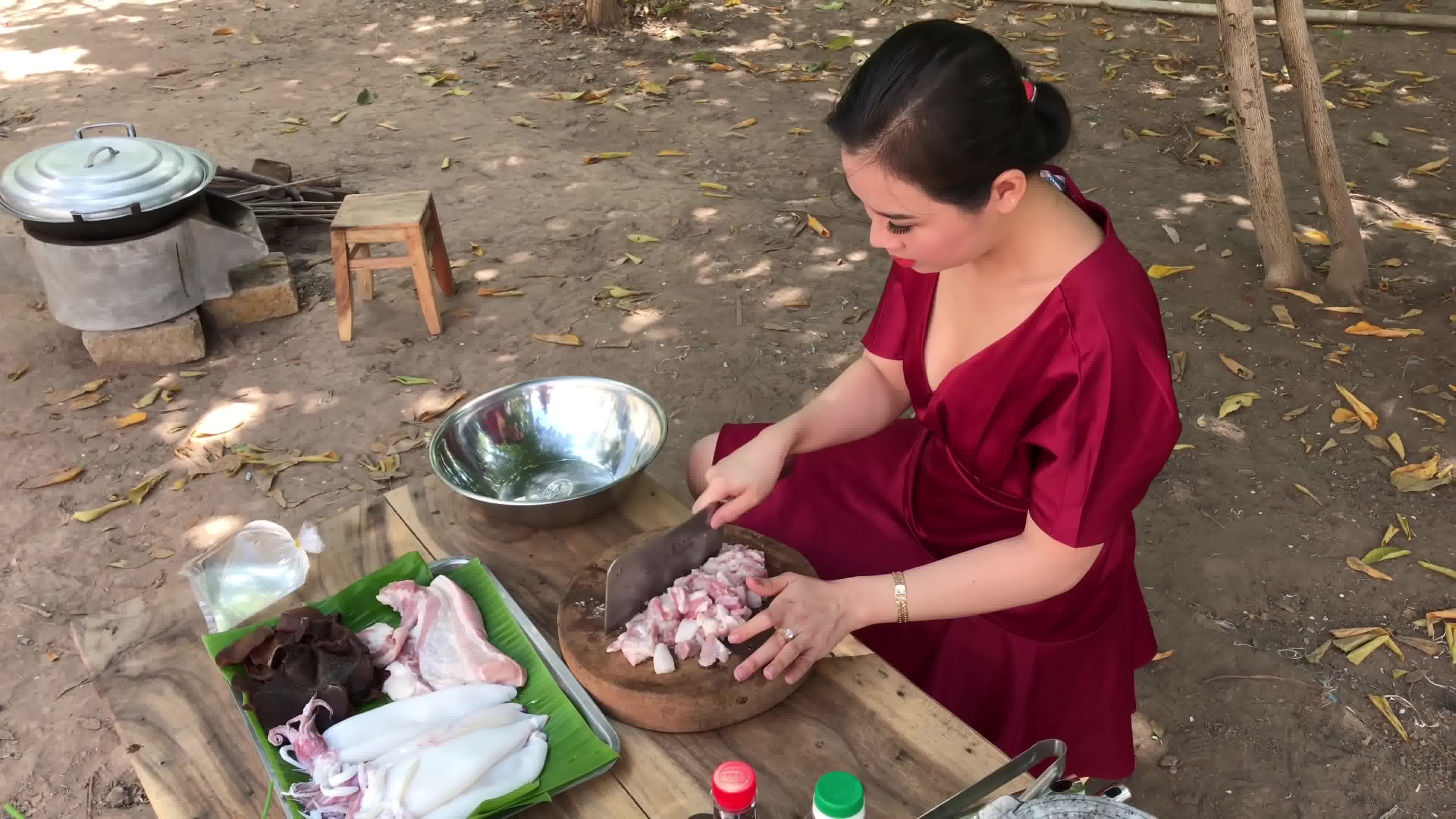 美女烹饪——米语椰汁鱿鱼烹饪_米语每日生活
