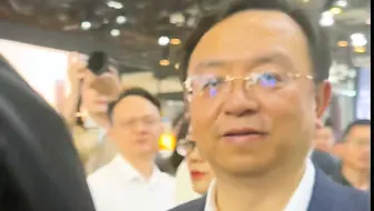 靓仔，睇车啊？
