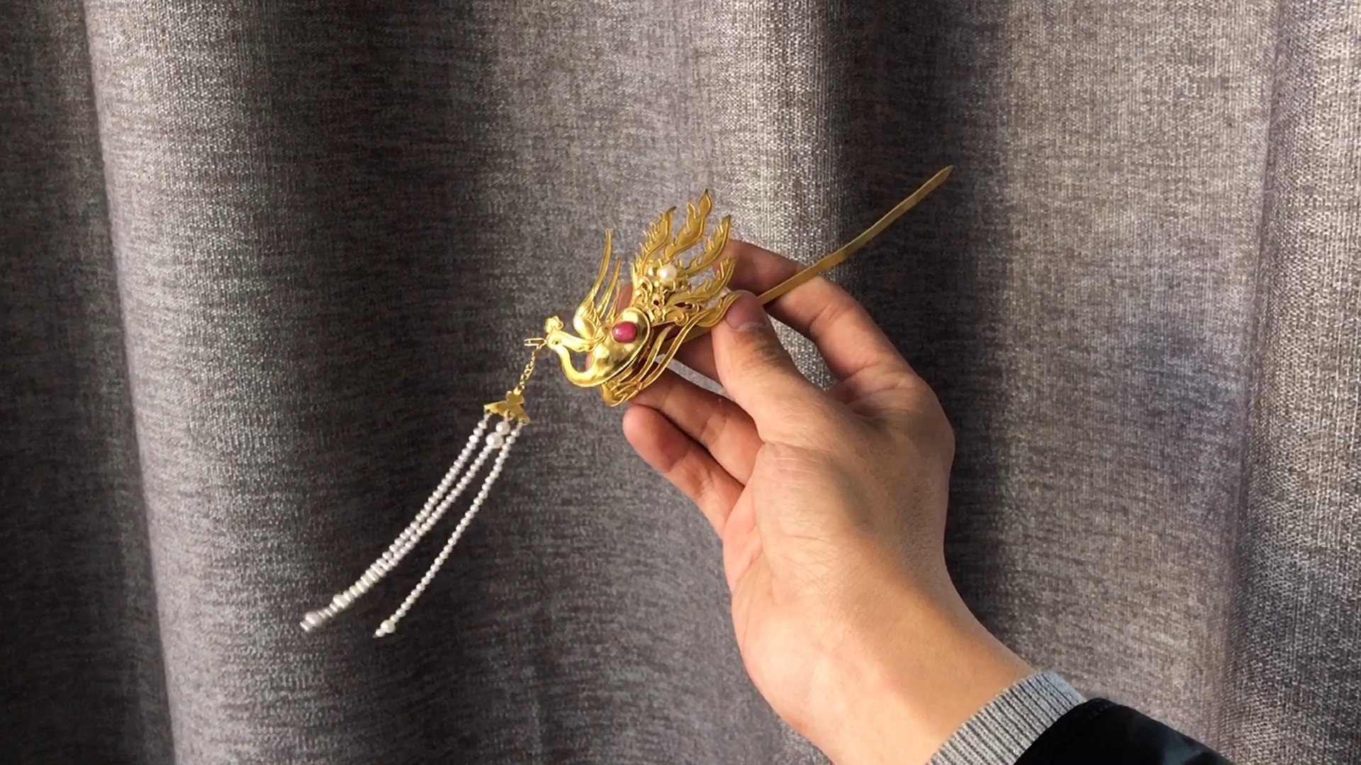 花丝镶嵌偏凤步摇