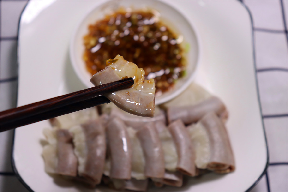 教你广东白切粉肠正宗吃法,包你吃一次就爱上,1斤也不够吃