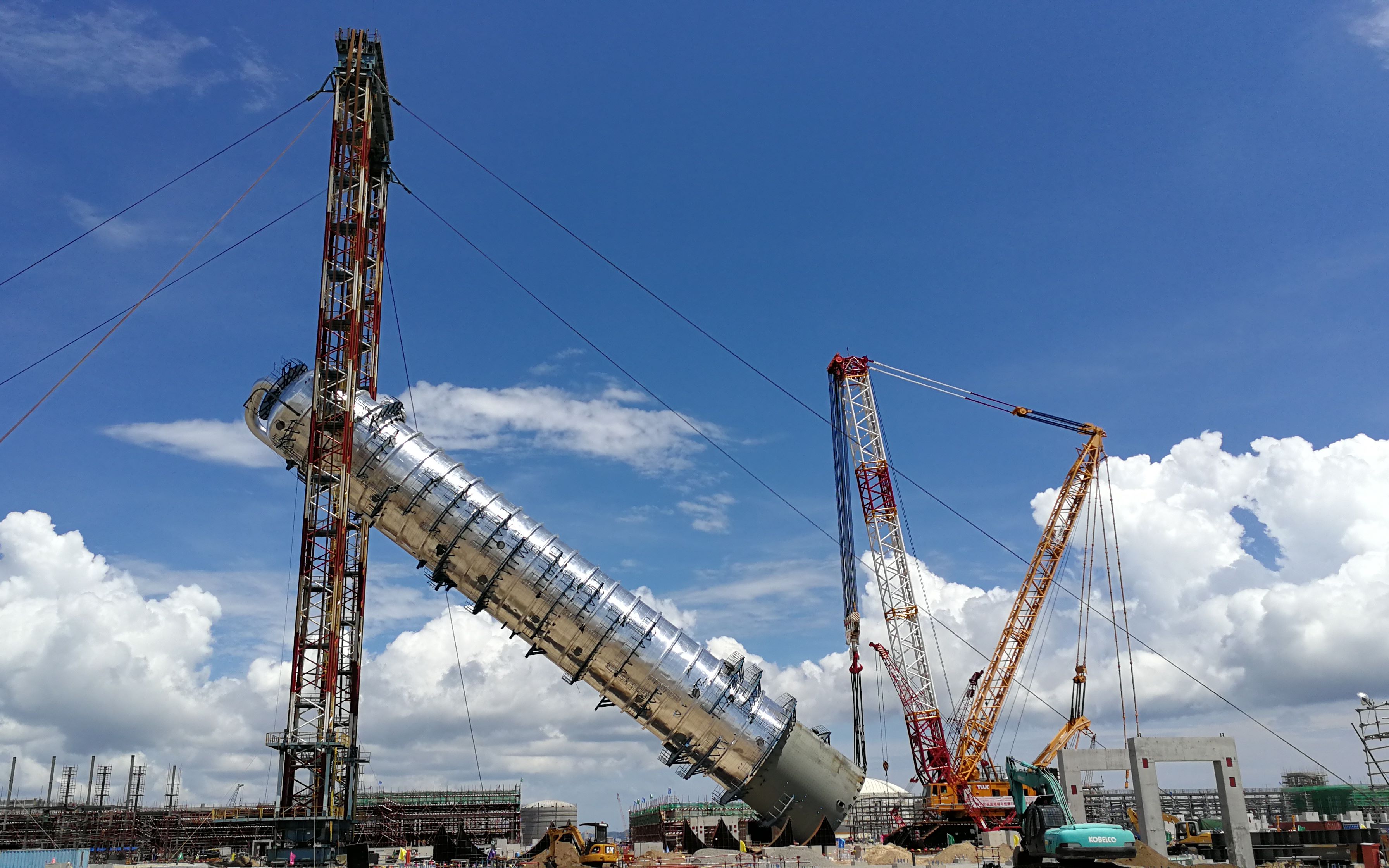 2500吨液压门式吊装系统动画演示slt