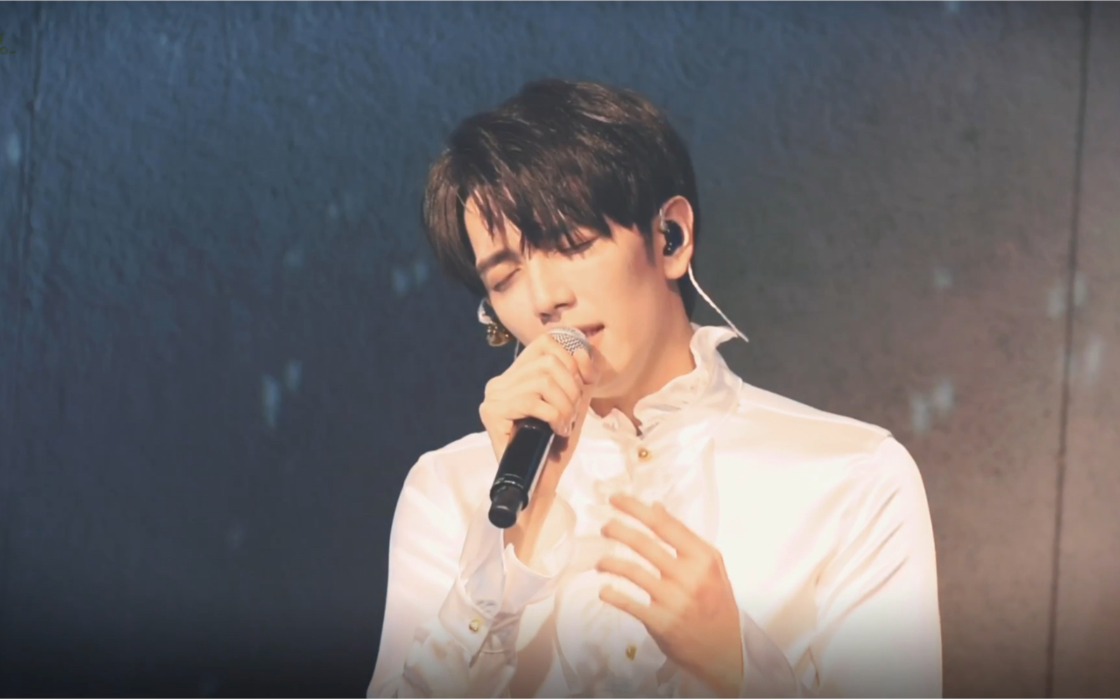 vogue5 林哲宇『十万毫升泪水』 youth度 成都场live._哔哩哔哩_bilib