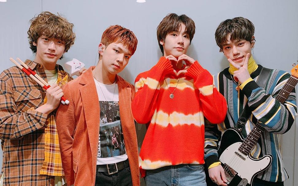 新飞nflying屋塔房rooftop中文字幕版mv