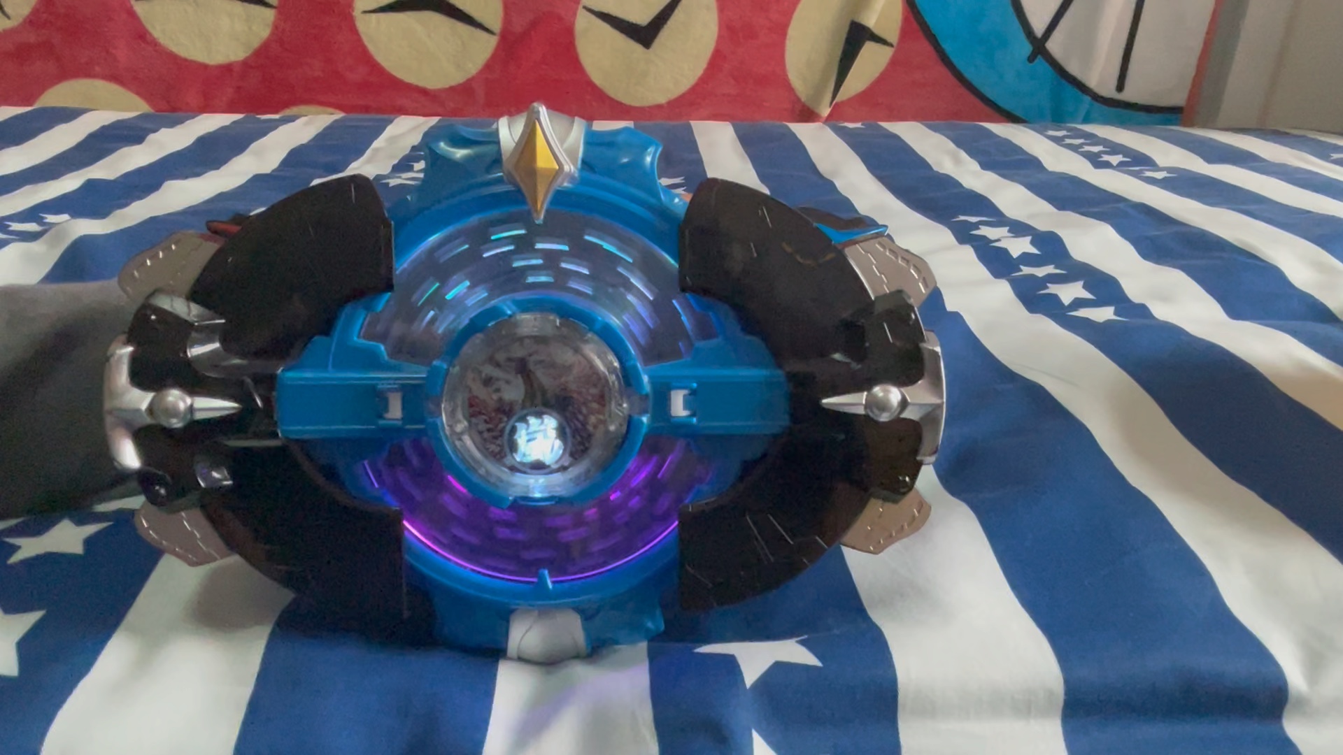 罗布奥特曼$怪兽水晶