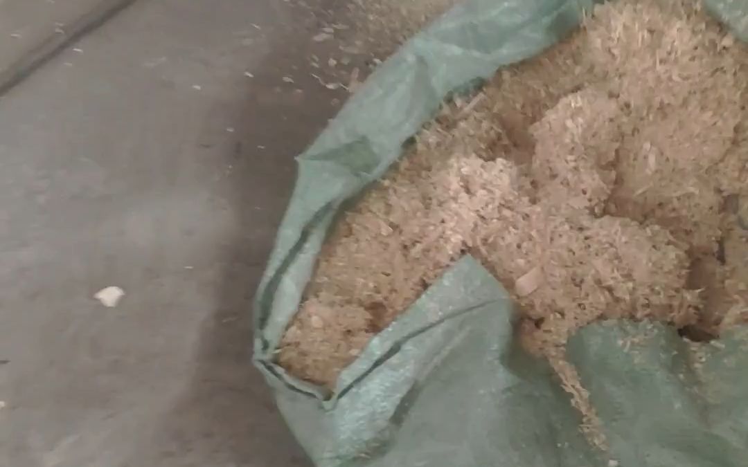 40-120目甘蔗渣磨粉机 80目竹屑打粉机 稻壳麸皮磨粉机