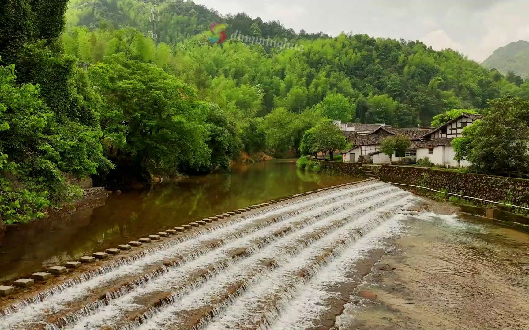 航拍铅山:青山绿水避暑胜地太源水美村