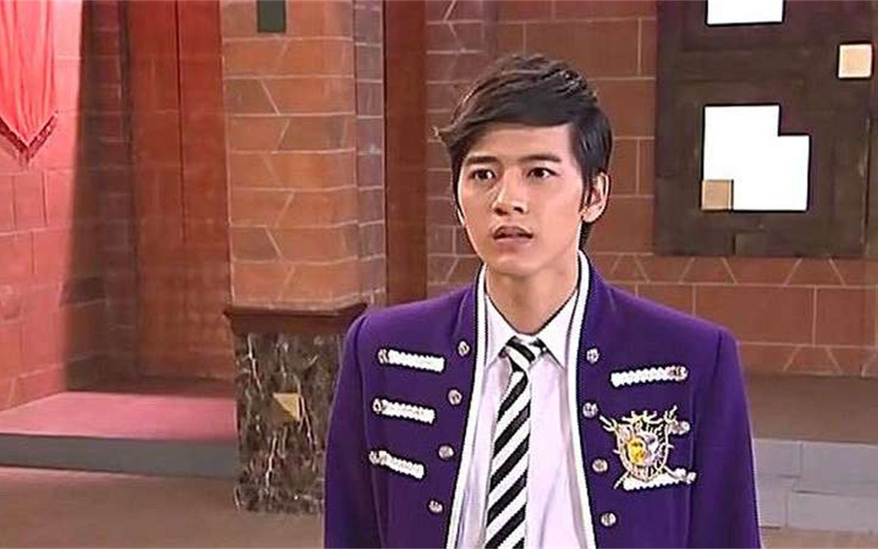 萌学园:谜亚星陷入危险,大家都急忙赶去,雷普却迟疑了