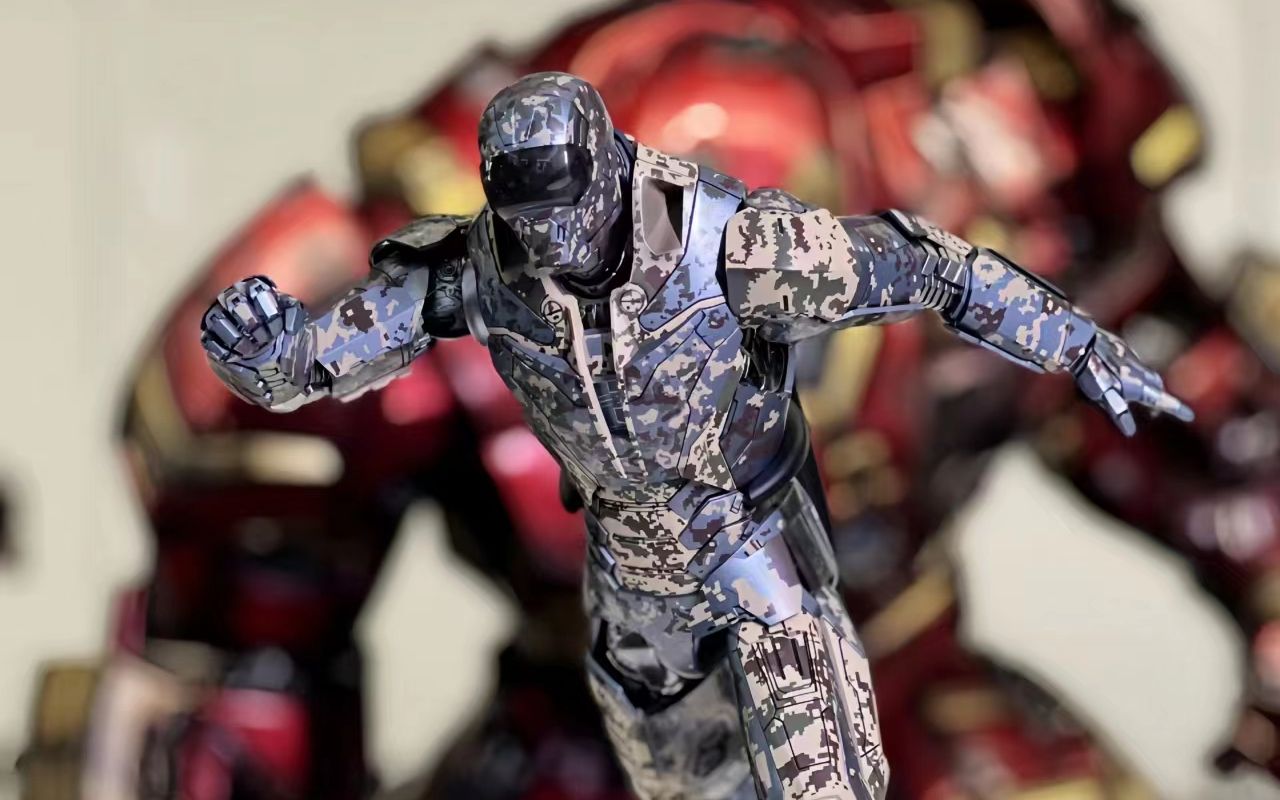 钢铁侠mk23,穿迷彩服的钢铁侠谁看谁迷糊,太帅了!