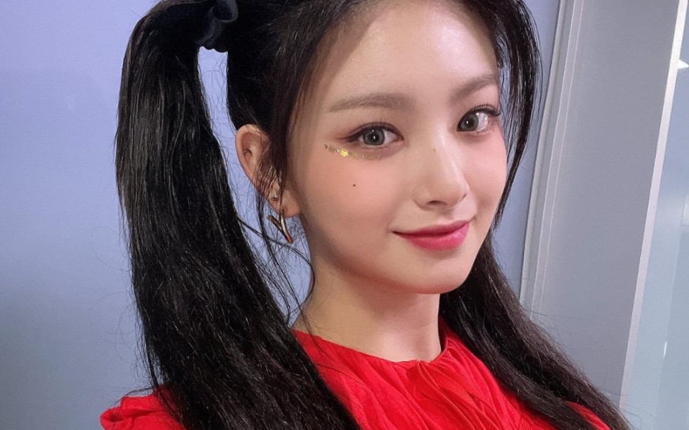 210601 the show first打歌舞台 王怡人cut