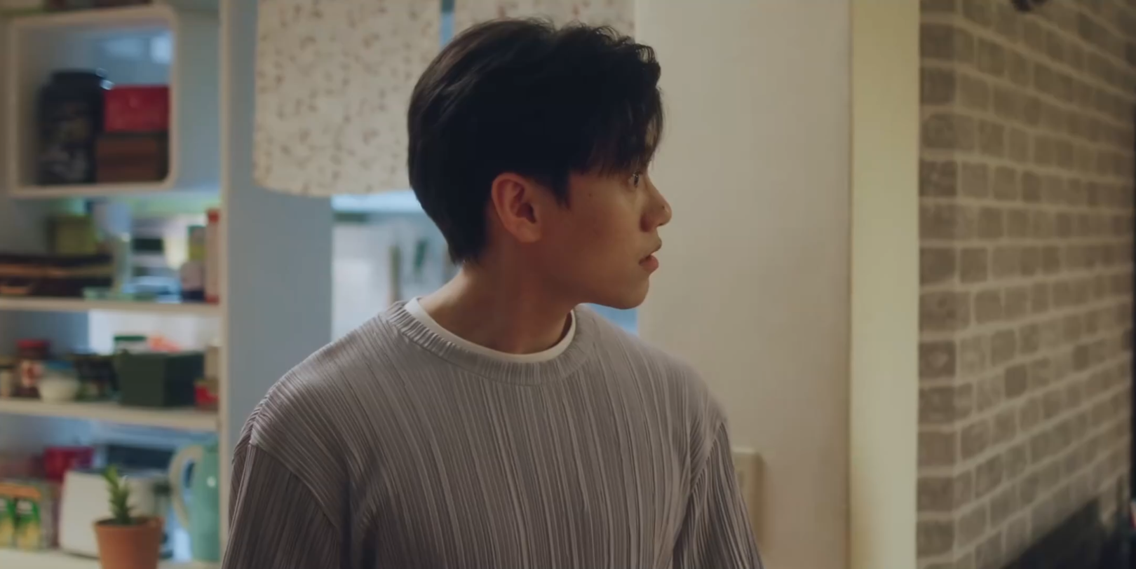 【远谦】p8～3大哥气疯了,转身进厨房拿东西!