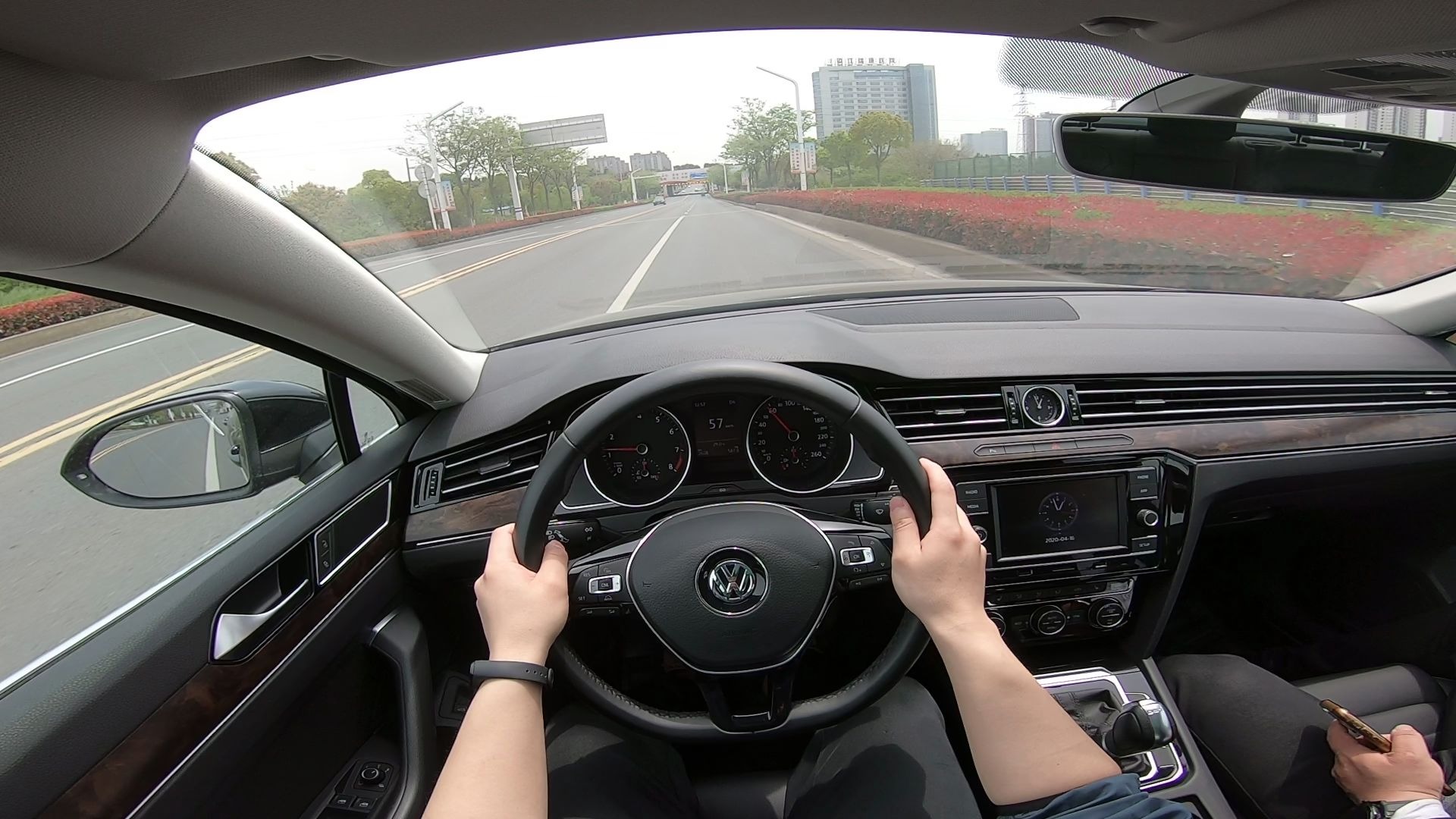 【第一视角】 德味十足大众迈腾2019款380 豪华版试驾_哔哩哔哩_bili