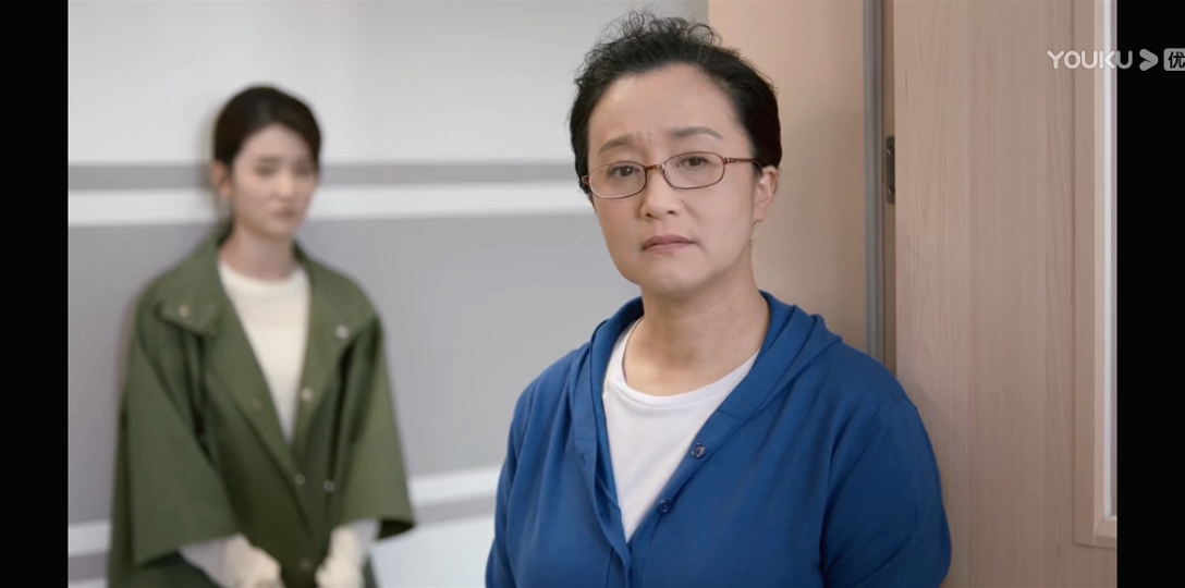 小曲给邱莹莹出气啦(进来听小曲怼应勤妈妈)