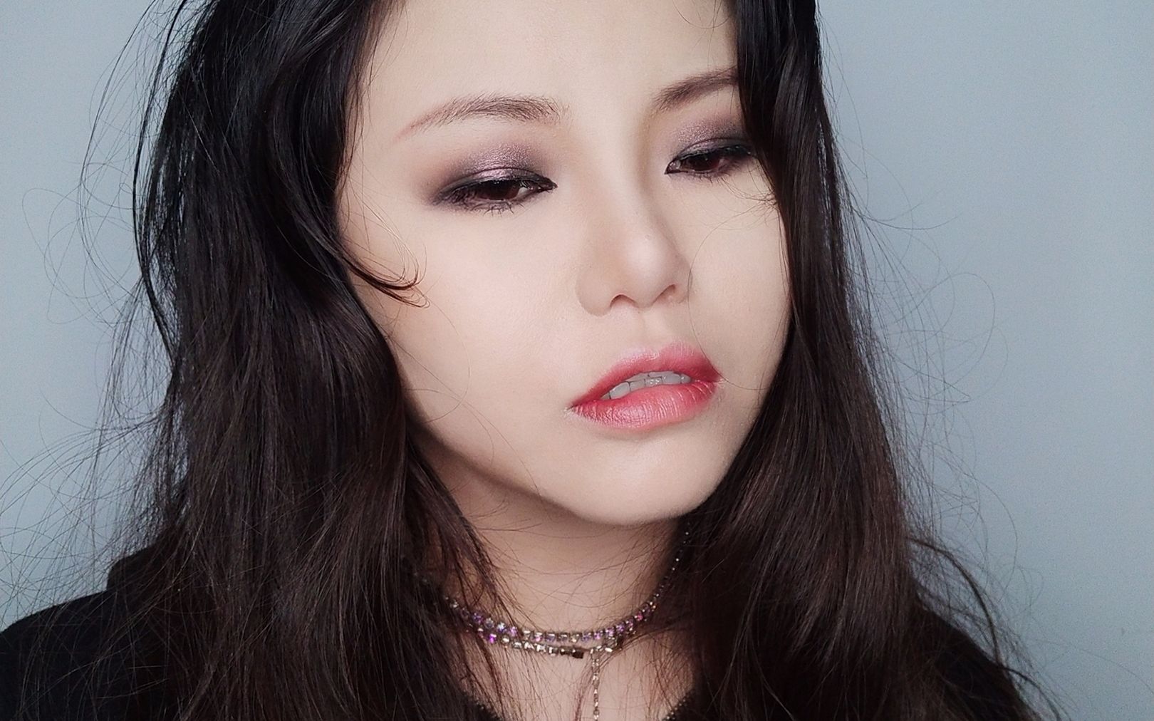 【王大允】日撸一妆--教你画个优雅范儿的烟熏妆~红酒色系烟熏!