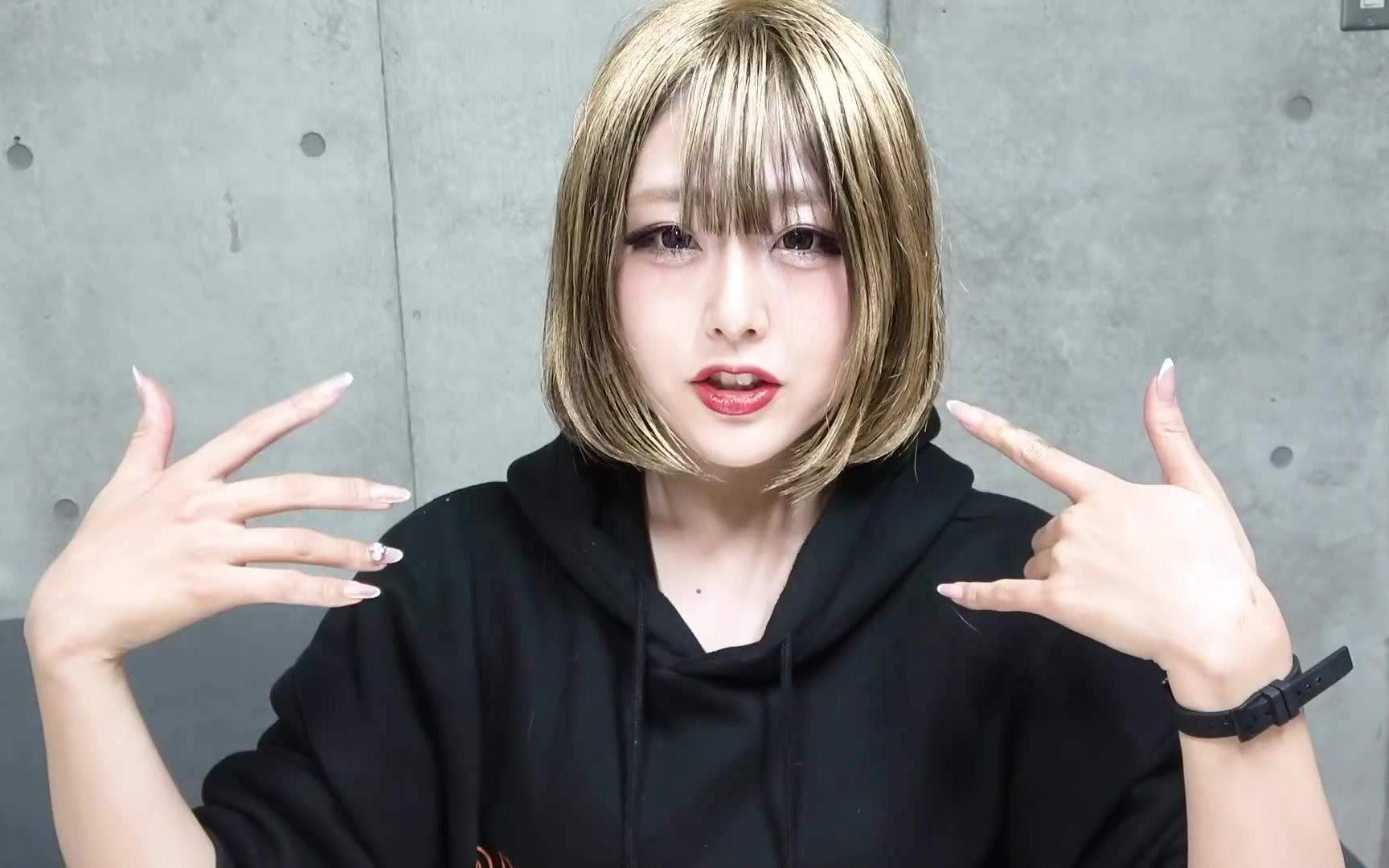 神楽ひなこ挑战化日本辣妹妆