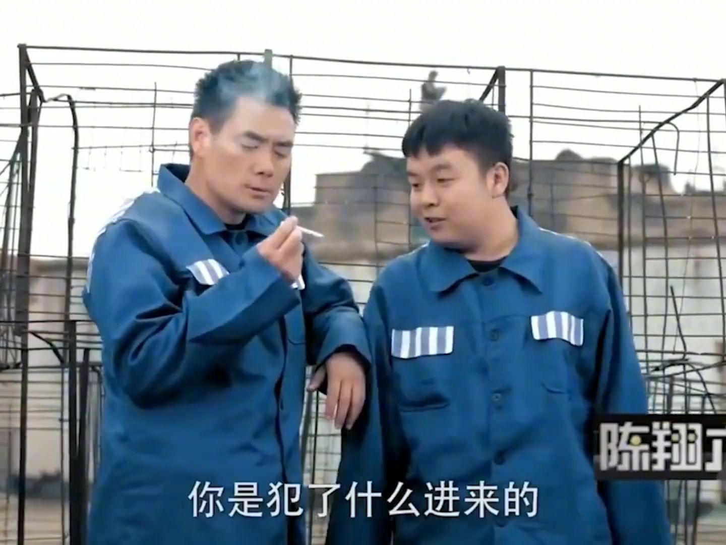 猪小明八大欠打场面:入职不到10分钟被开除,买东西被老板拿刀追