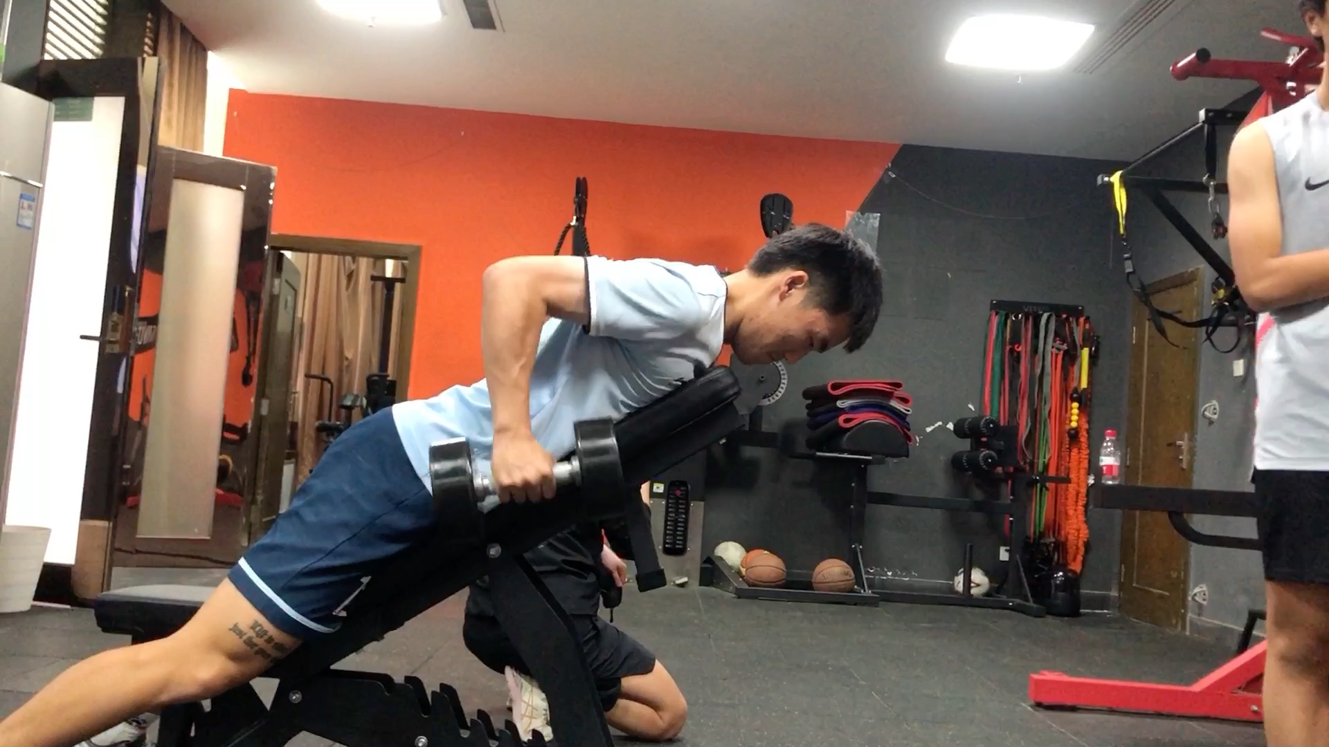 职业球员上肢肌肉力量训练