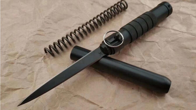 前苏联克格勃间谍弹射刀,冷战时期的原品.