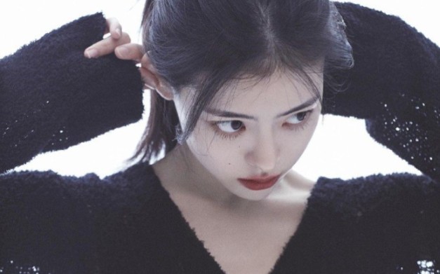 这姐真的又美又拽!高中李莎拉.【裴姜熙】