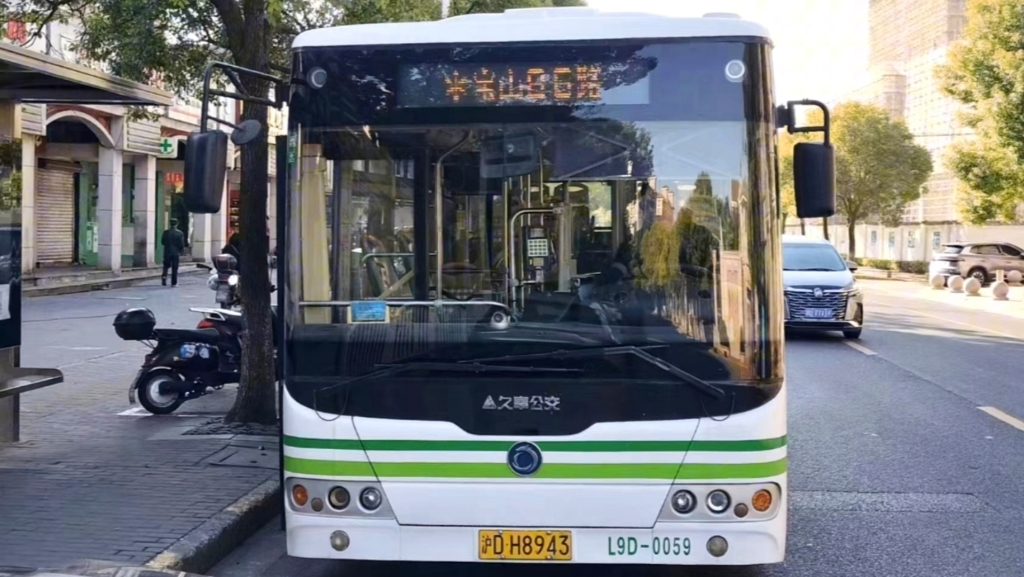 哈尔滨86路公交车图片
