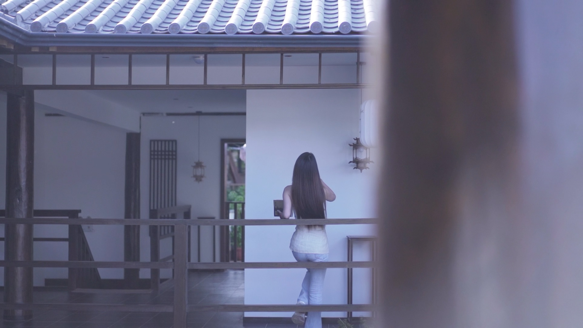 我就是花了300w在丽江开民宿，我就是争强好胜的女孩，有欲望，有野心，有韧劲不服输，我想接待好每一个客人，我想更久的把民宿开下去#束河古镇 #可臻民宿店