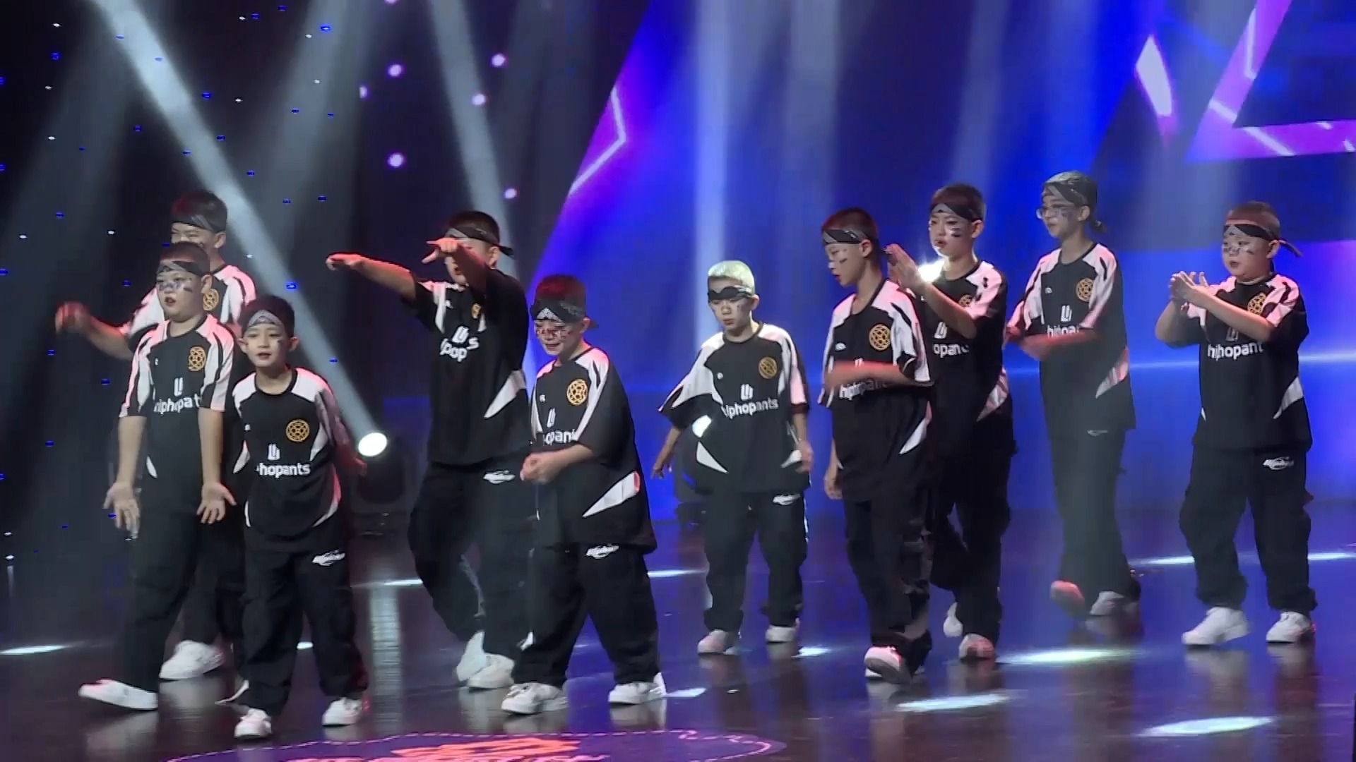 44,街舞《霹雳舞士》