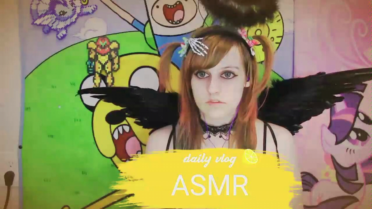 babyzelda助眠奇怪少女喝饮料吃冰淇淋