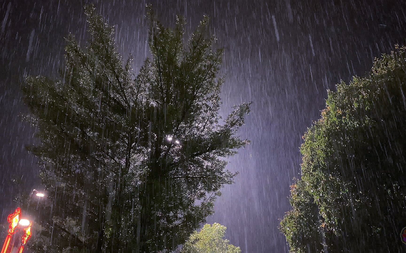 [图]大暴雨/3小时夜雨声白噪音，雷声轰隆隆/雷雨声入睡/学习/专注/睡眠向/2021