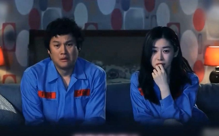 宇哥6分钟看完脑洞大开的冷门片人权监狱男子连杀17人被判无期牢房