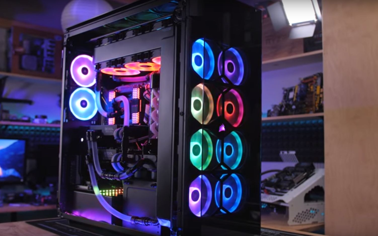 如何使用海盗船1000d机箱打造一台价值10000美元的双系统pc