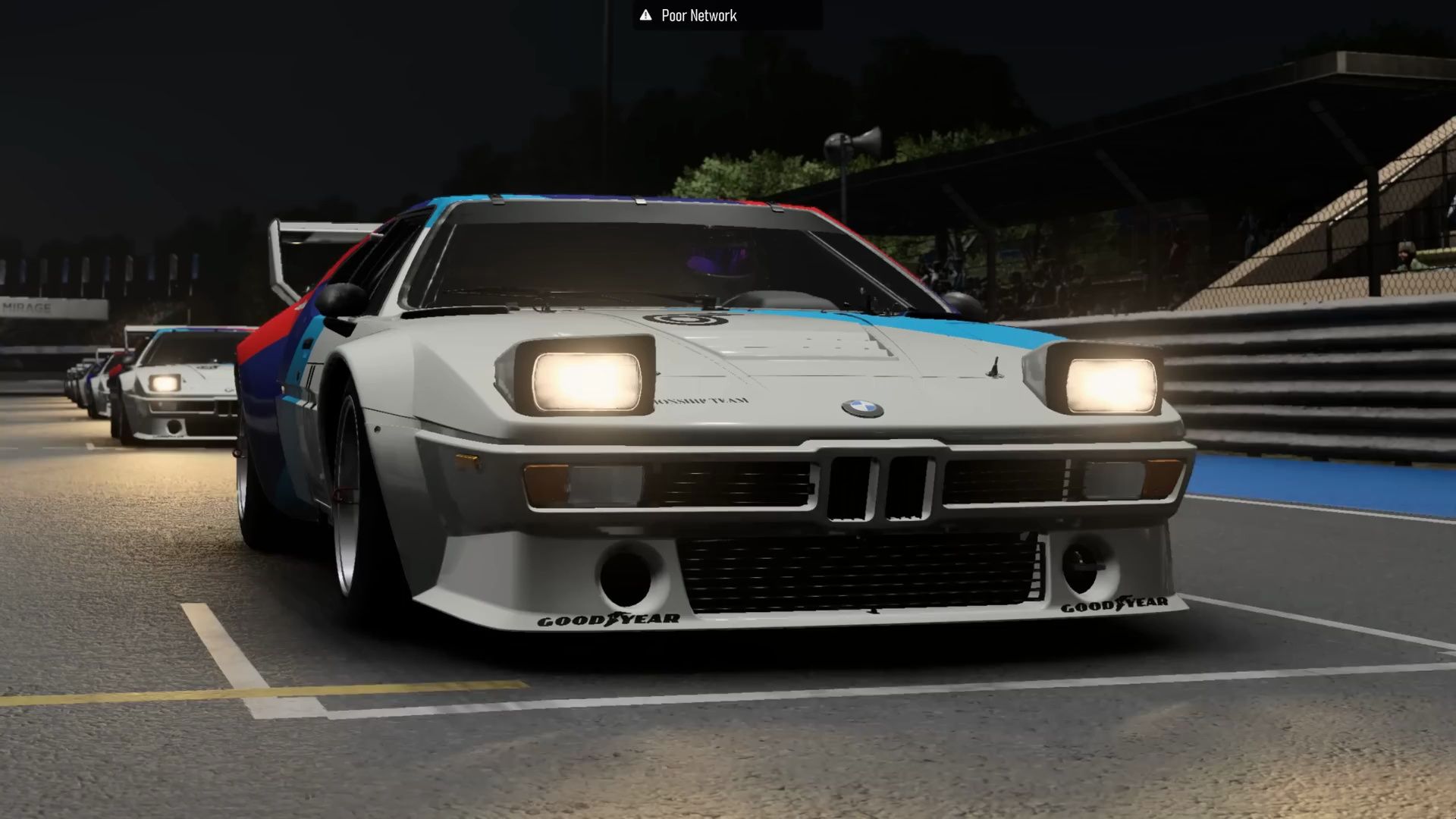 【isad/极限竞速】驾驶难以驾驭的宝马m1 procar四车争夺领奖台!