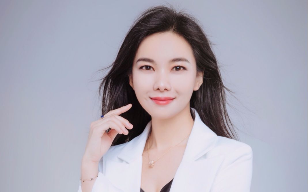 2020827陌陌直播刘晨曦两性成长