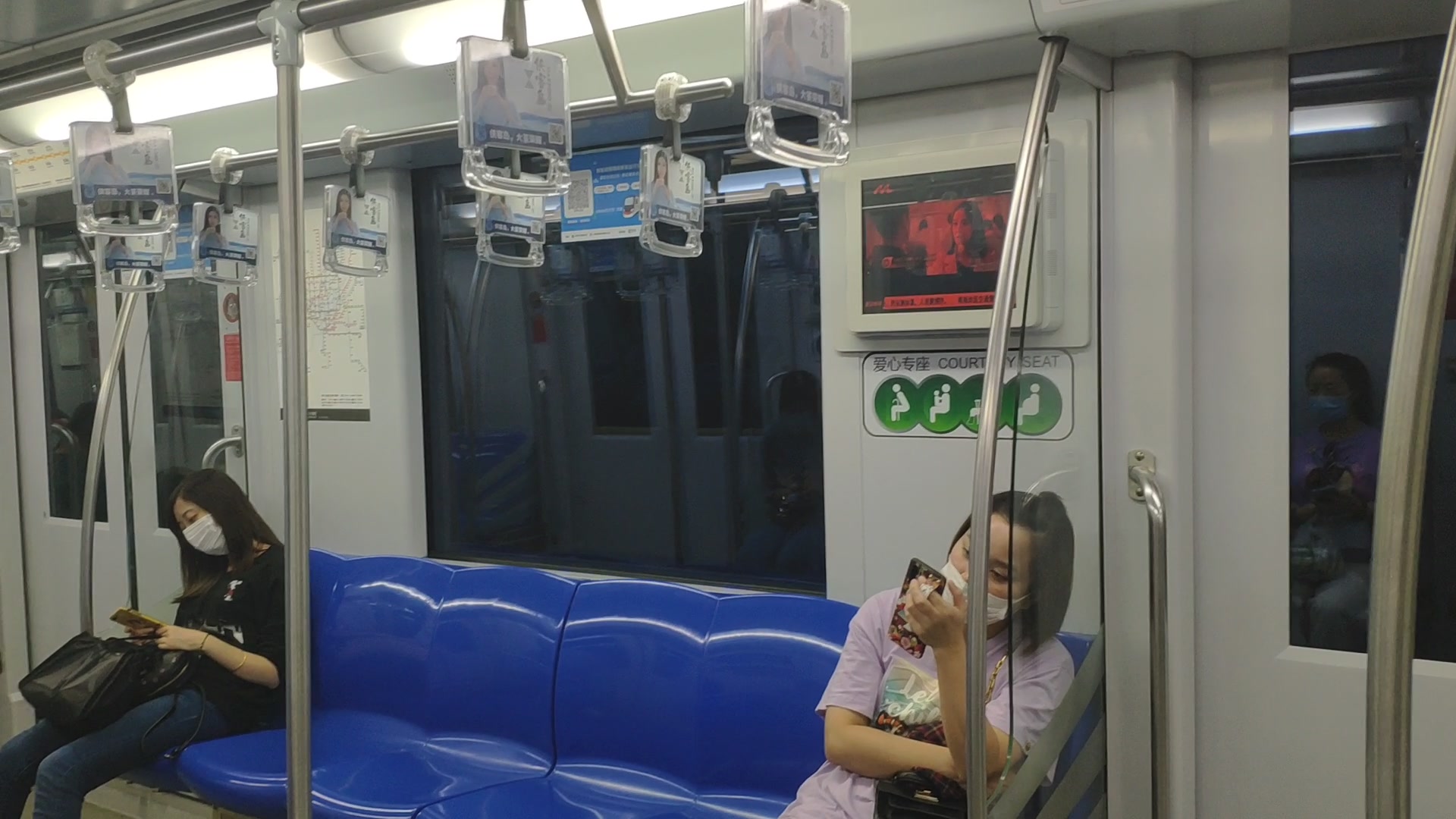 上海地铁3号线全线唯一地下站铁力路站