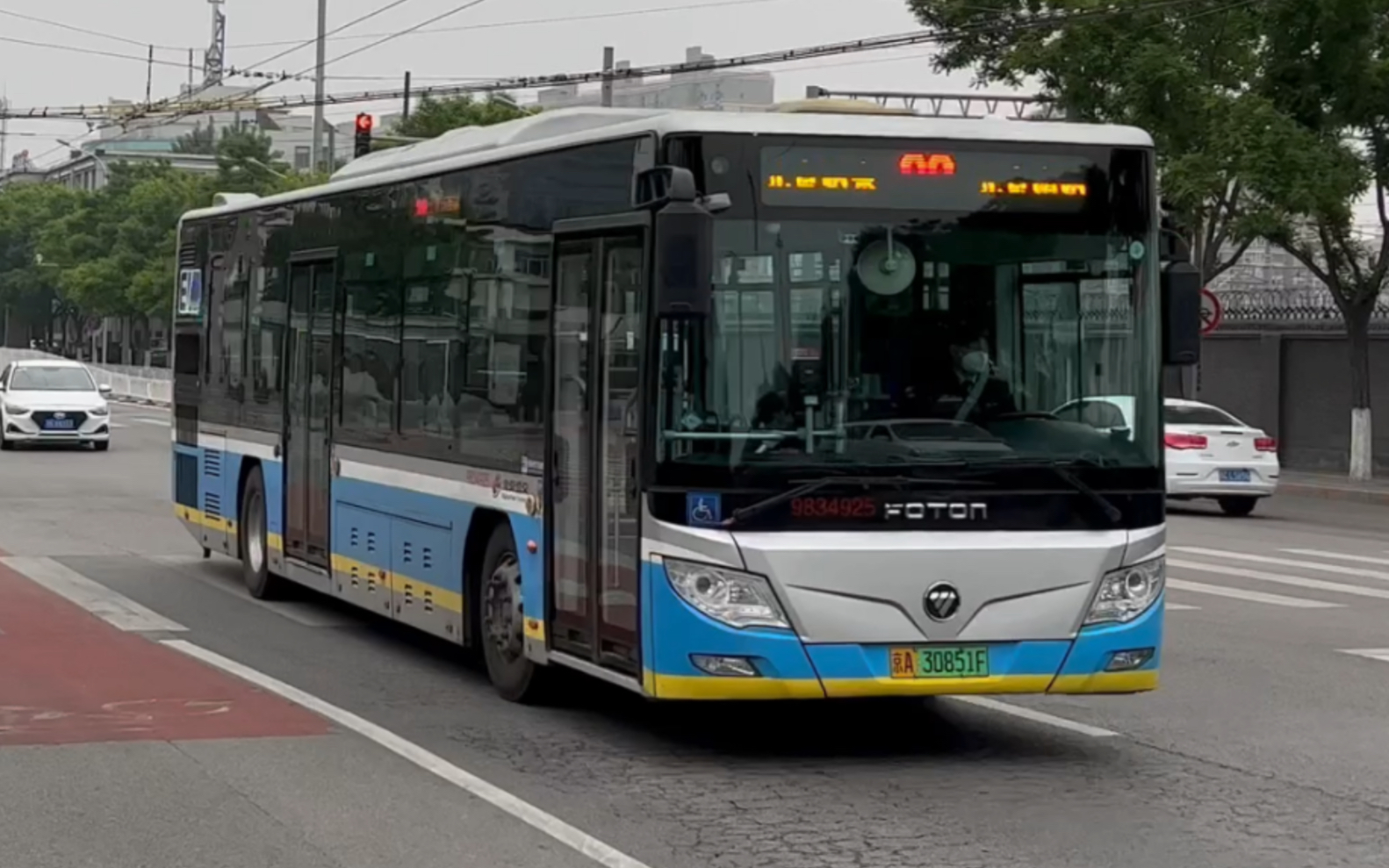 北京公交20路bj6123shevca-5行驶在南站幸福路上_哔哩哔哩_bilibili