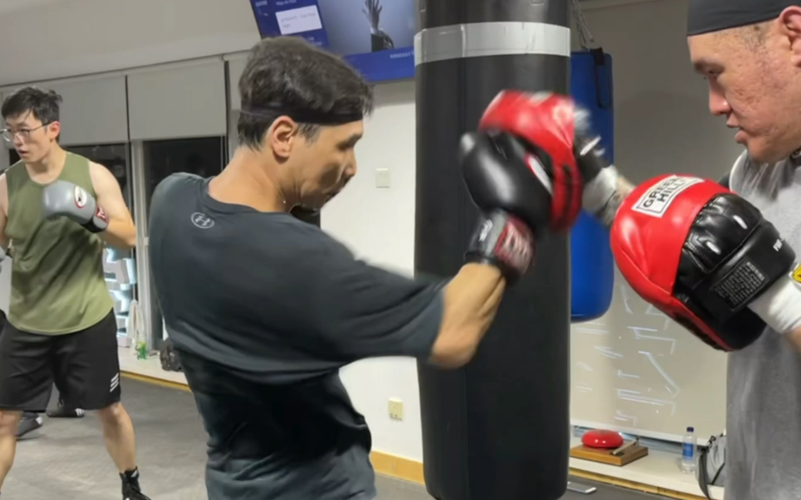 拳击高级班45董哥的勾拳发力