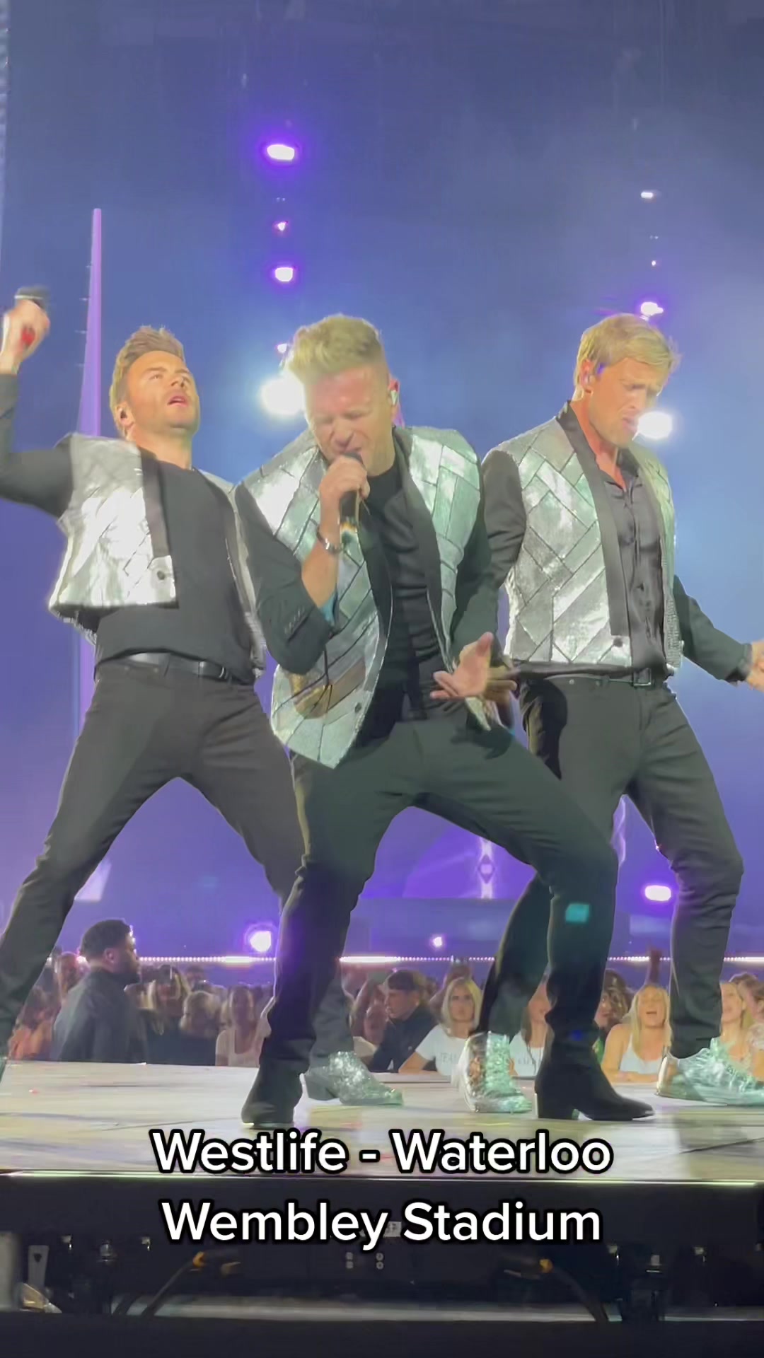 westlife 滑铁卢剪辑在温布利球场现场直播.