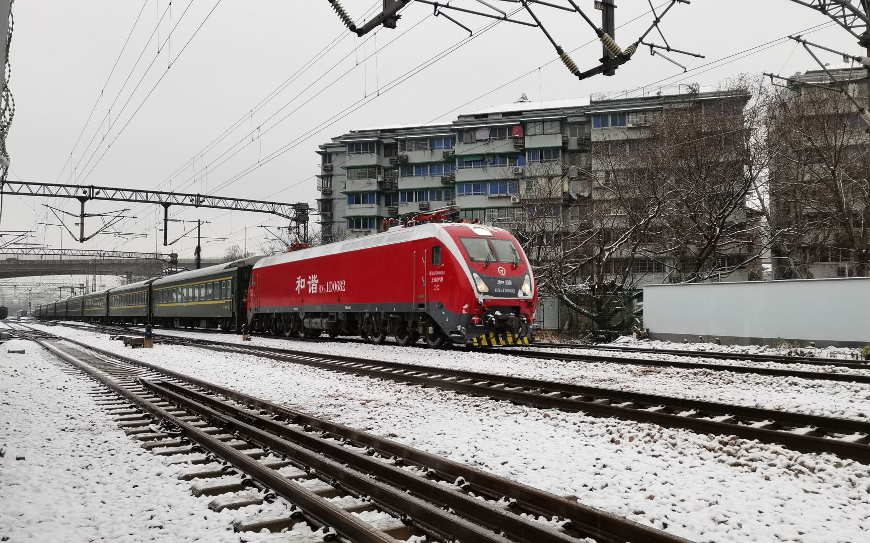 [图]【火车】2月7日南星桥火车站拍车：四年之约，风雪同行