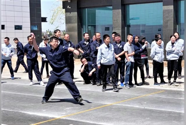 [图]“凝聚青春力量 绽放青春光芒”神工股份开展职工趣味运动会