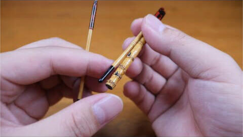 生肉搬运 市場に出回らない希少価値の高い釣り道具を借りたので開封してみたらまさかの象牙 手作りたなご釣り道具 哔哩哔哩