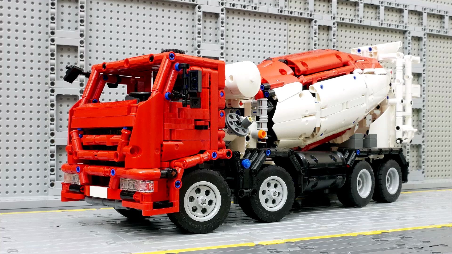 乐高科技moc 水泥搅拌卡车!