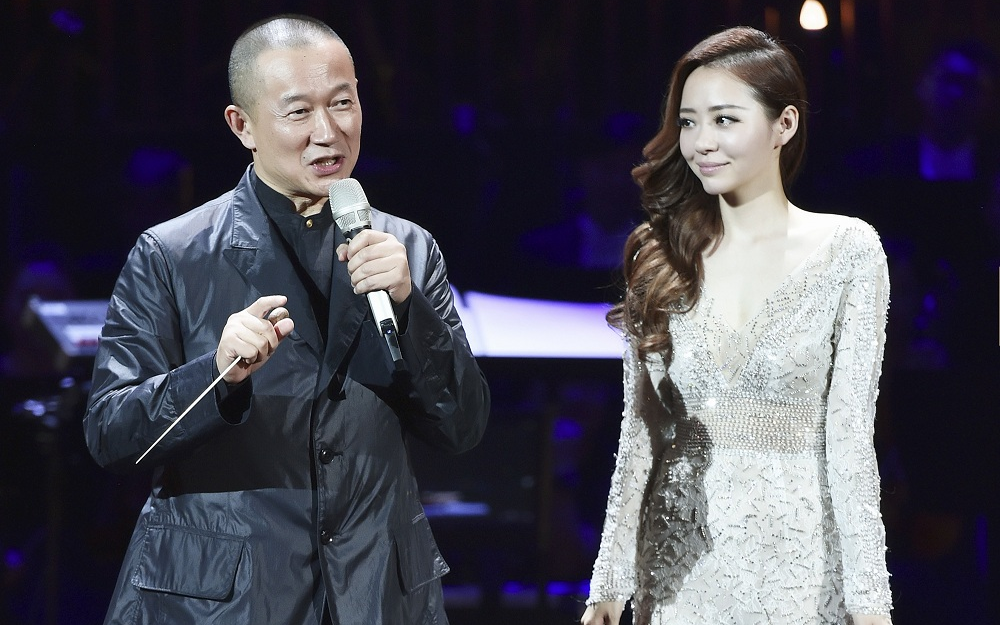 张靓颖交响乐音乐会携手谭盾演唱夜宴主题曲我用所有报答爱