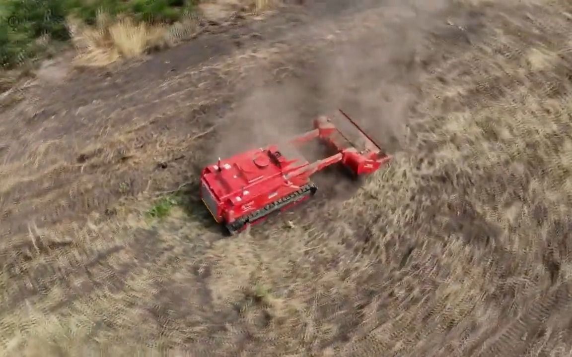 【坦克战车】- 乌克兰的无人扫雷车