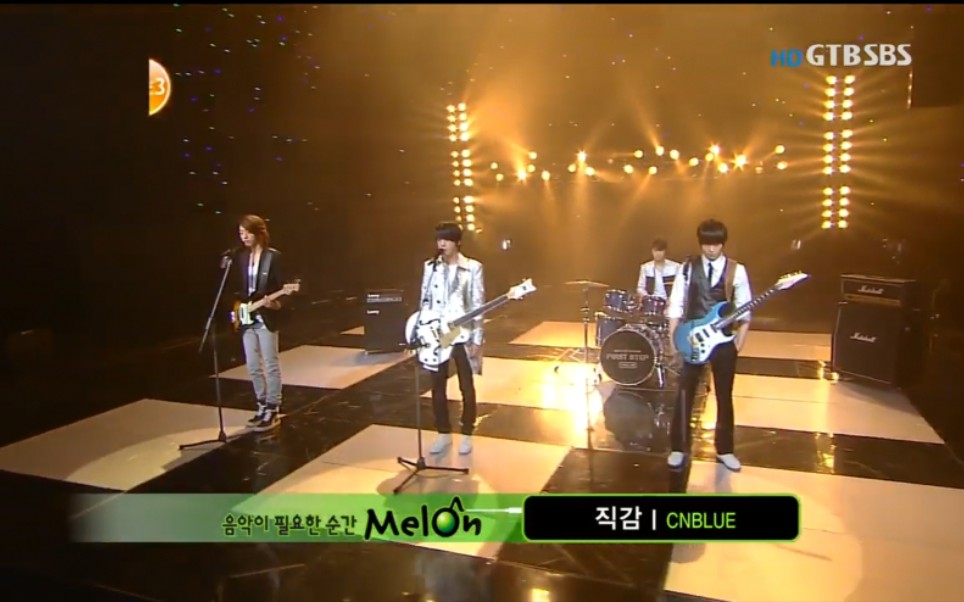 [图]【CNBLUE】-«直觉》+«Love girl》+《Don't say goodbye》打歌舞台合集