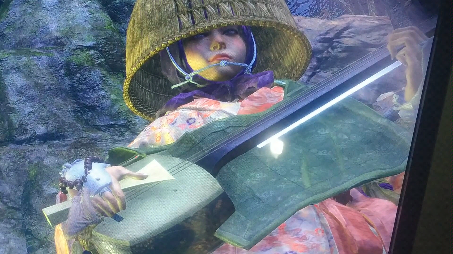 水生村历险记:这个戴着箩筐的妹纸真可爱