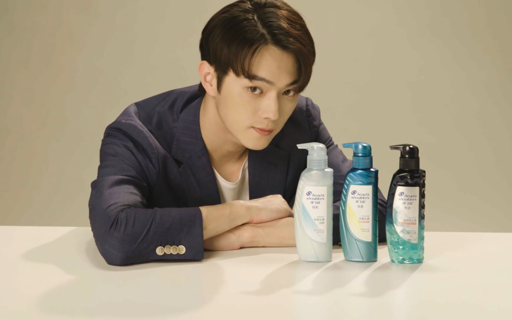 许凯海飞丝许凯蔚蓝风大片花絮