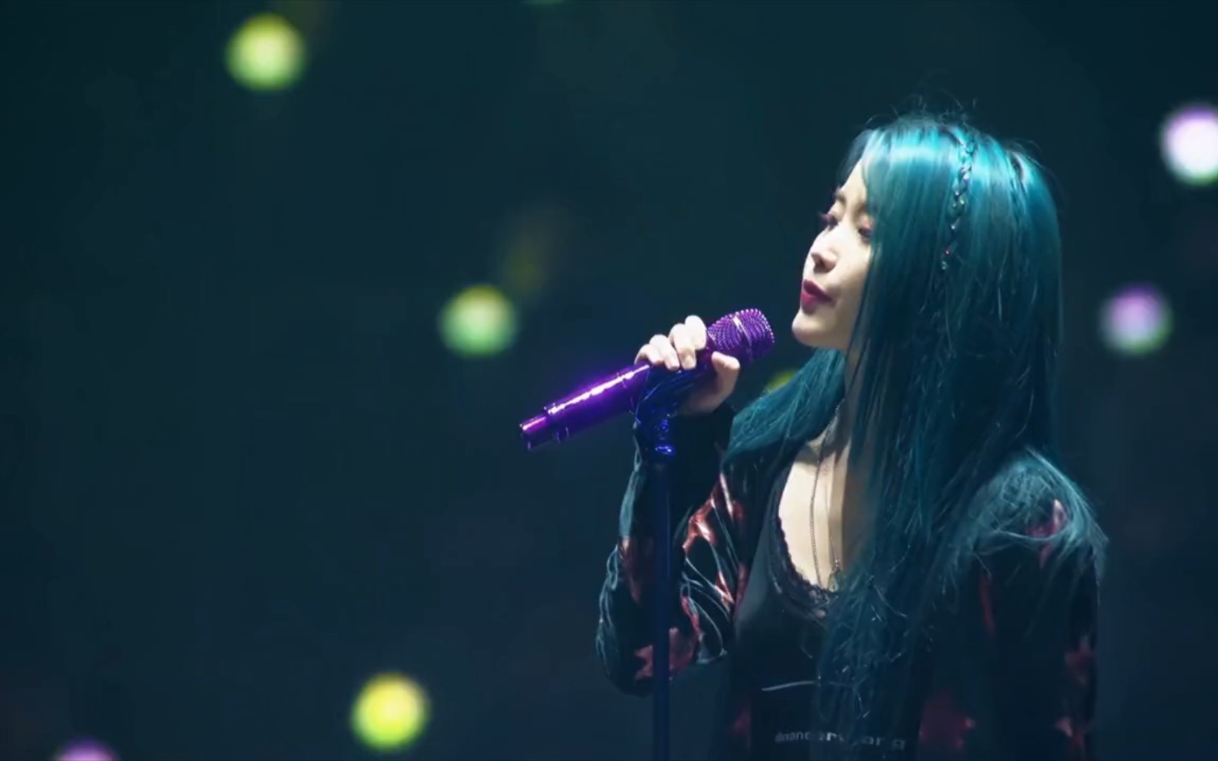 【iu】演唱会版《jamjam》,开口跪,这歌太上头了!