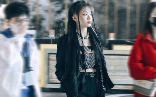 【喻言】还珠小雨yyds/脏辫 齐刘海!奶酷小言~谁说帅气与可爱不能兼并