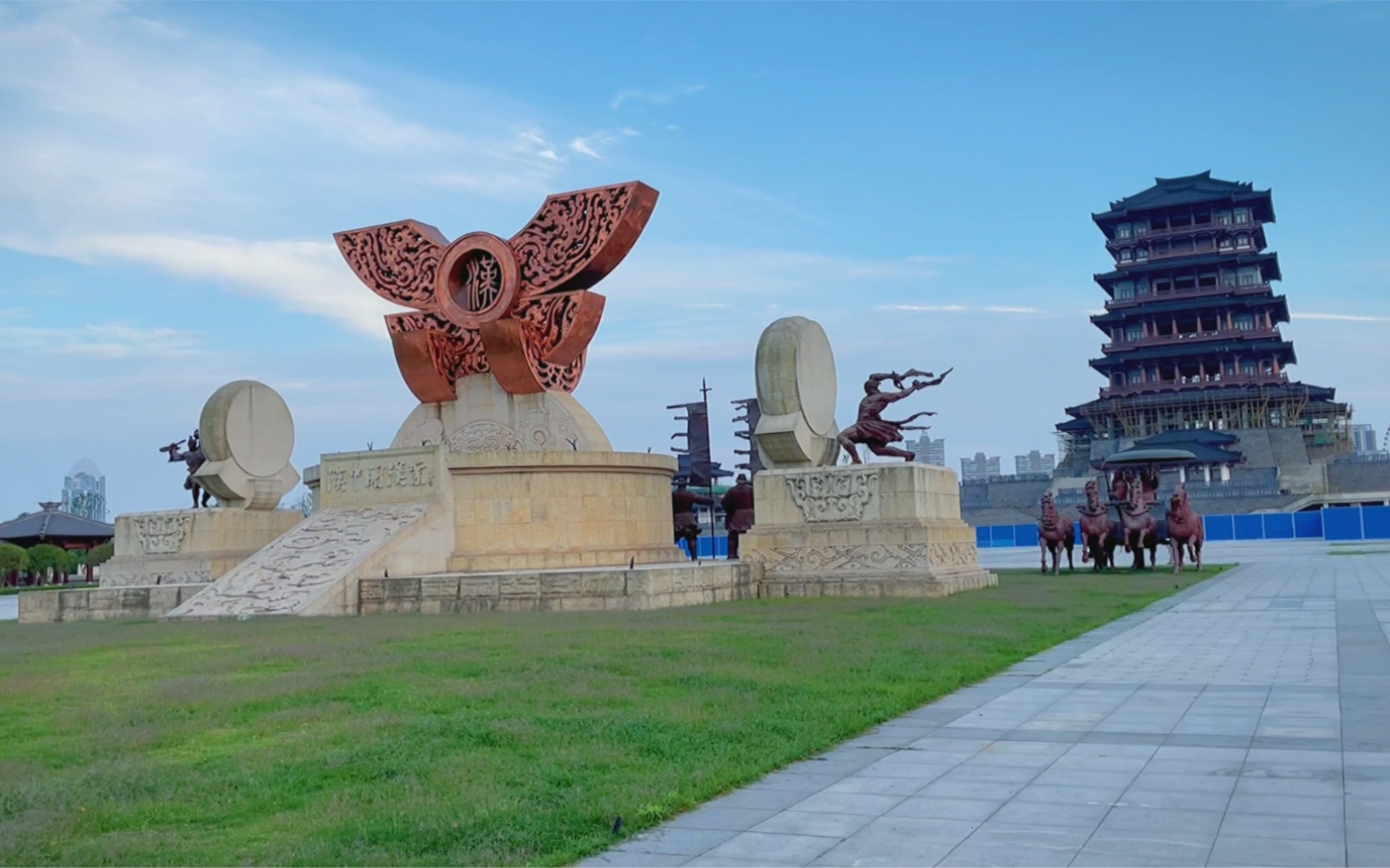 天汉楼广场怀古_哔哩哔哩_bilibili