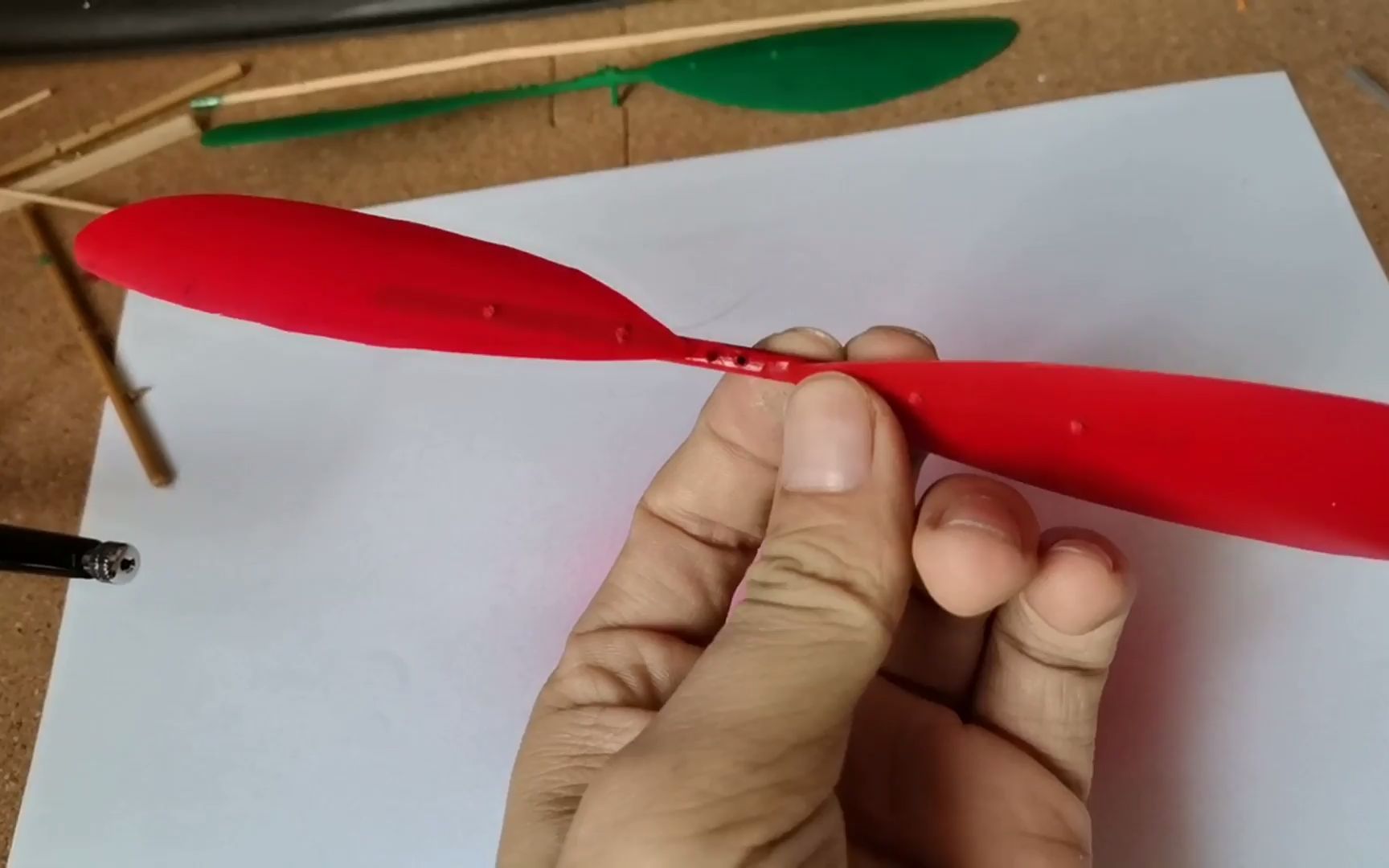 自制简易螺旋桨图片